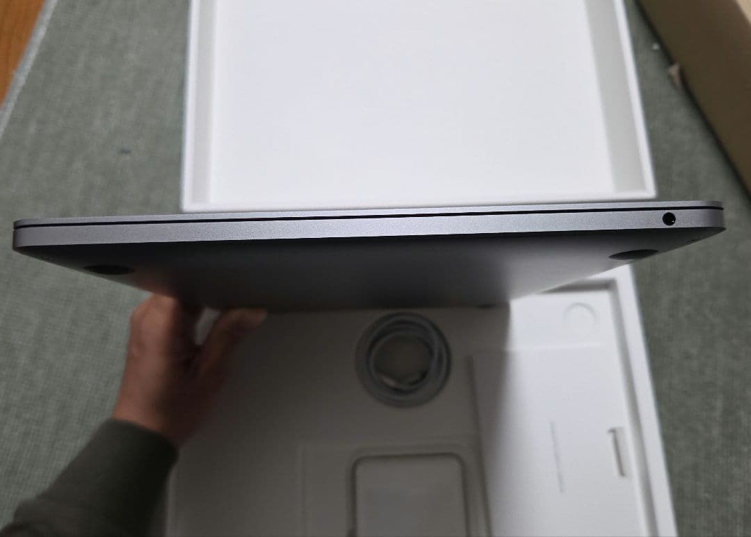 MacBook本体 Apple MacBook Pro M1 8G/512GB