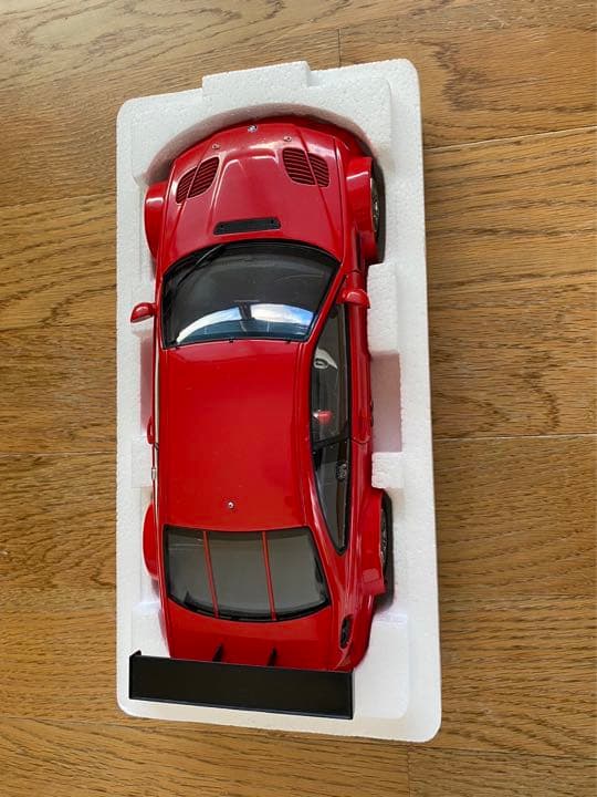 BMW M3 GTR 1/18 ミニチャンプス