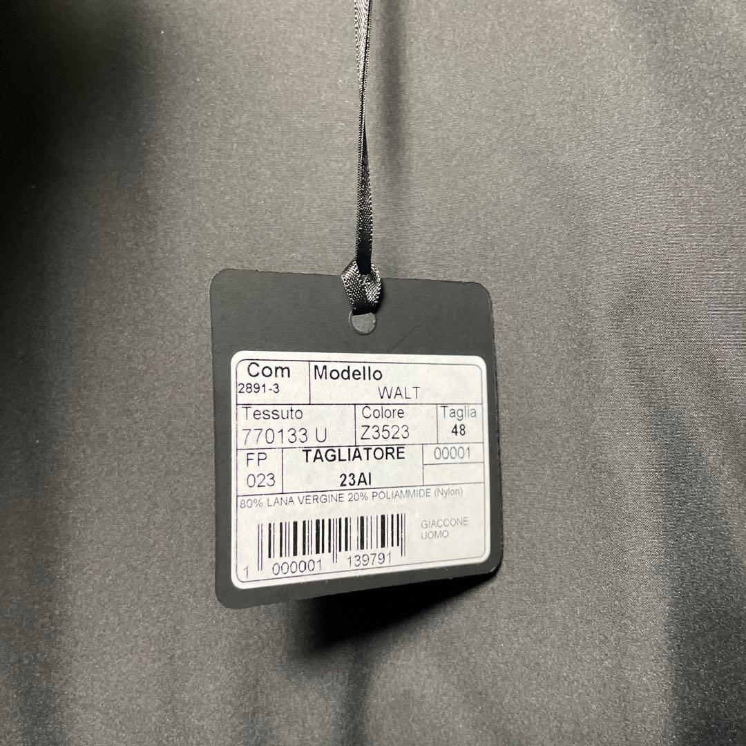 新品タグ付き　TAGLIATORE コート サイズ48 新品ネクタイおまけ付き