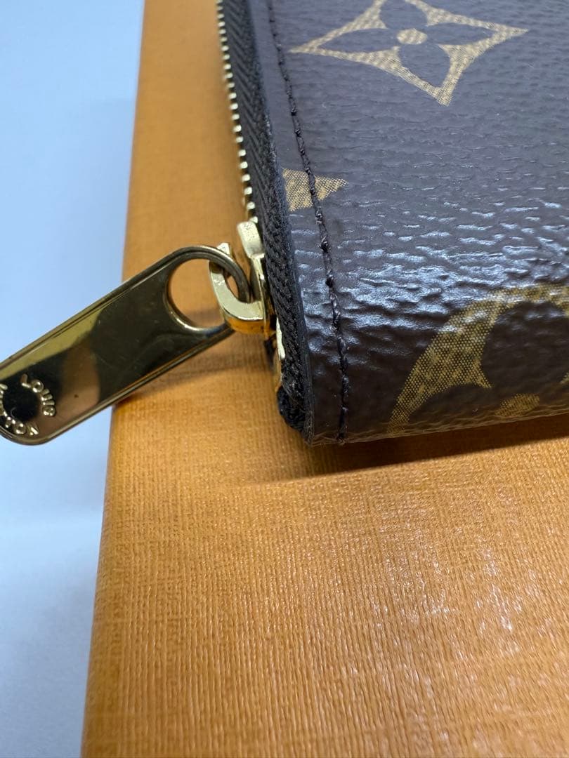 現行品 美品ルイヴィトン　ジッピー・ パース　モノグラム　財布