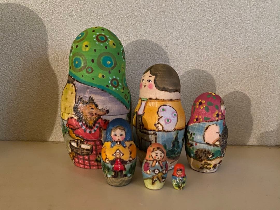 アーニャリャボアマトリョーシカ、作家マトリョーシカ、マトリョーシカロシア