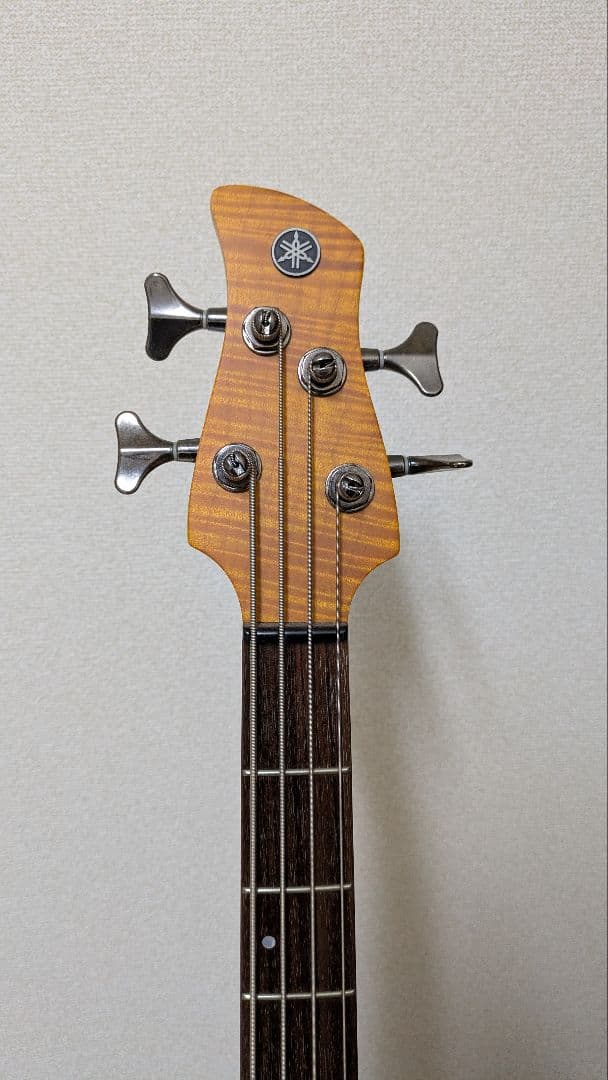 YAMAHA　TRBX604FM　エレキベース