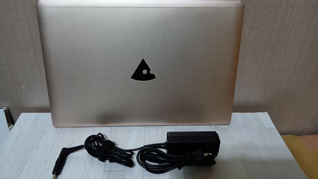 MouseComputer MB-B401 第8世代i5 美品