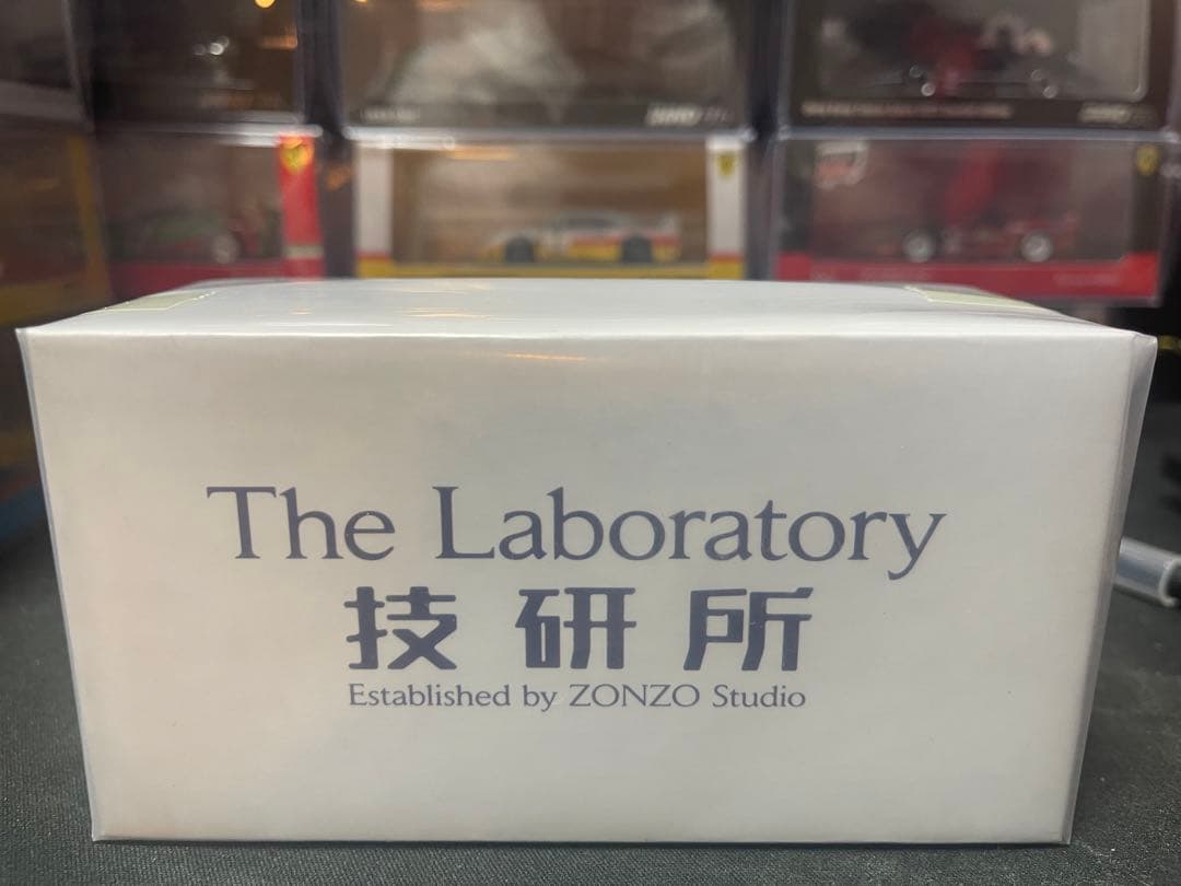 Zonzo studio 技研所 GT-R R32 グレー カーボンVer.