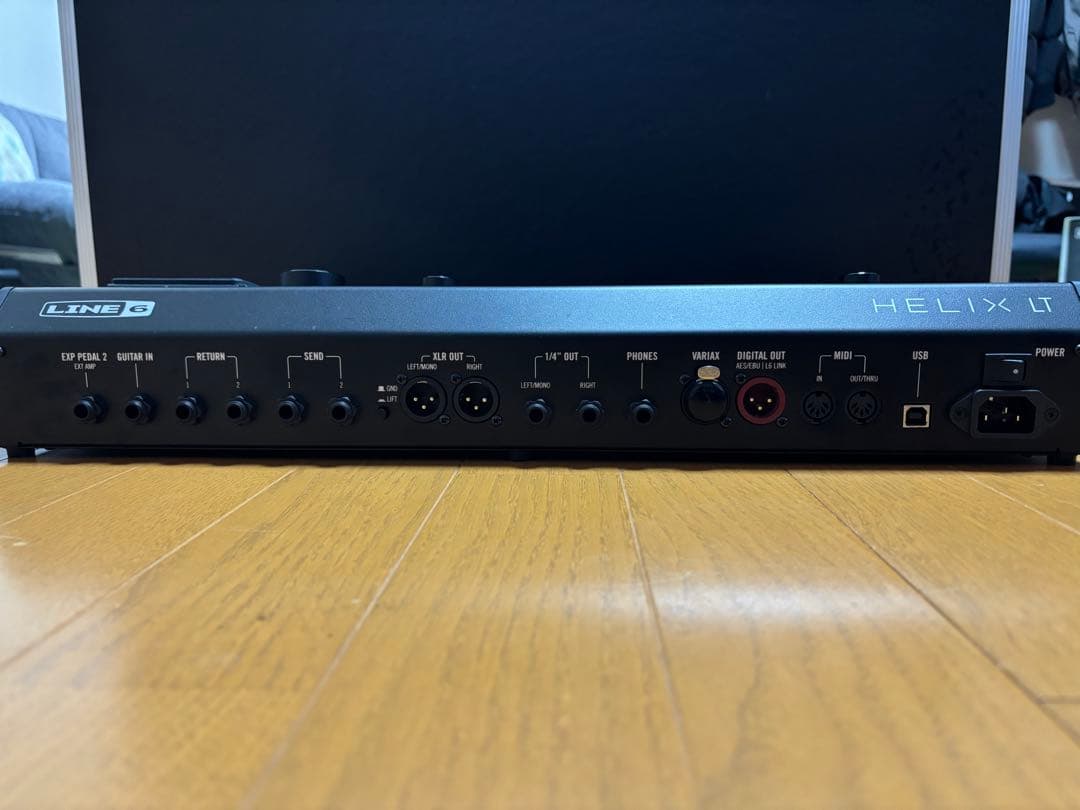 LINE 6 HELIX LT アンプ&エフェクト・プロセッサー