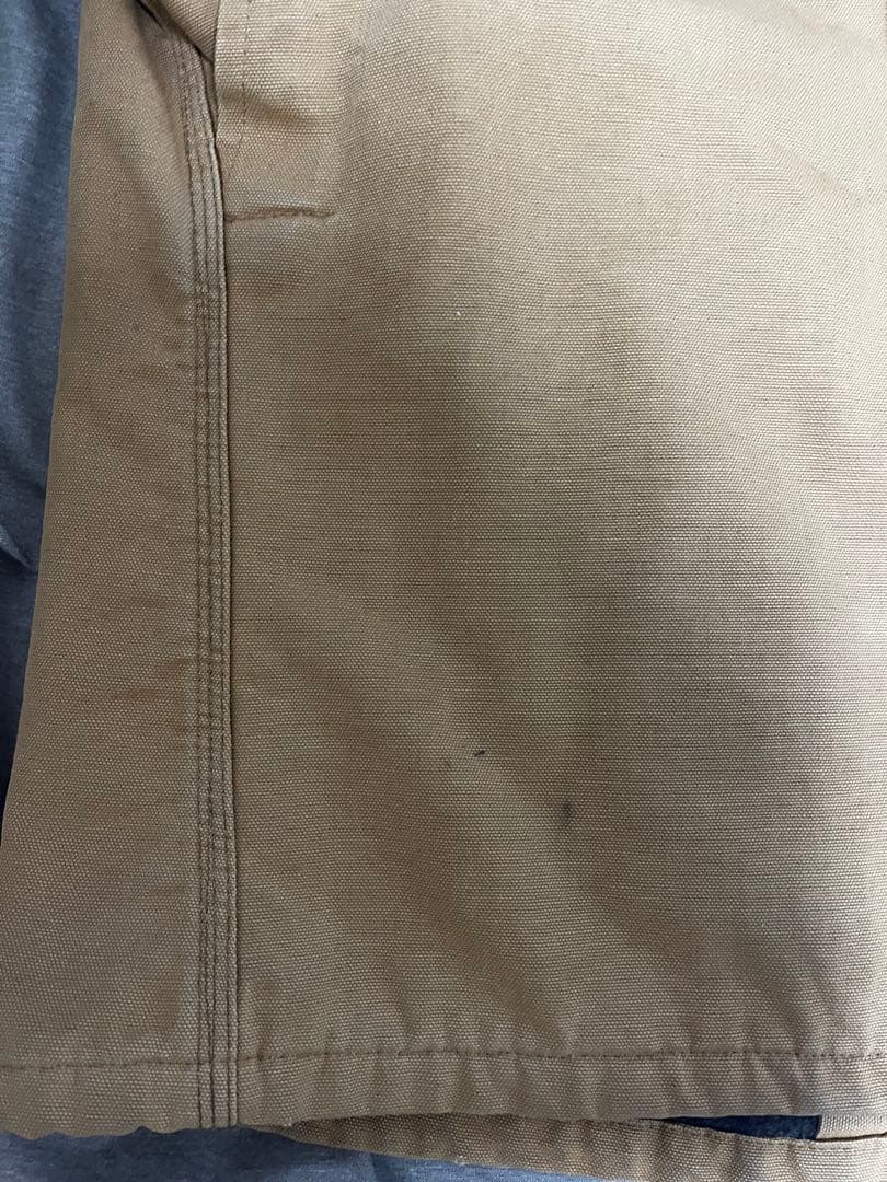 Carhartt ベージュジャケット