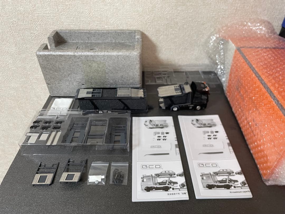 【新品同様】ゲインコープ 1/64 メルセデスベンツ アクトロス 積載車 GCD