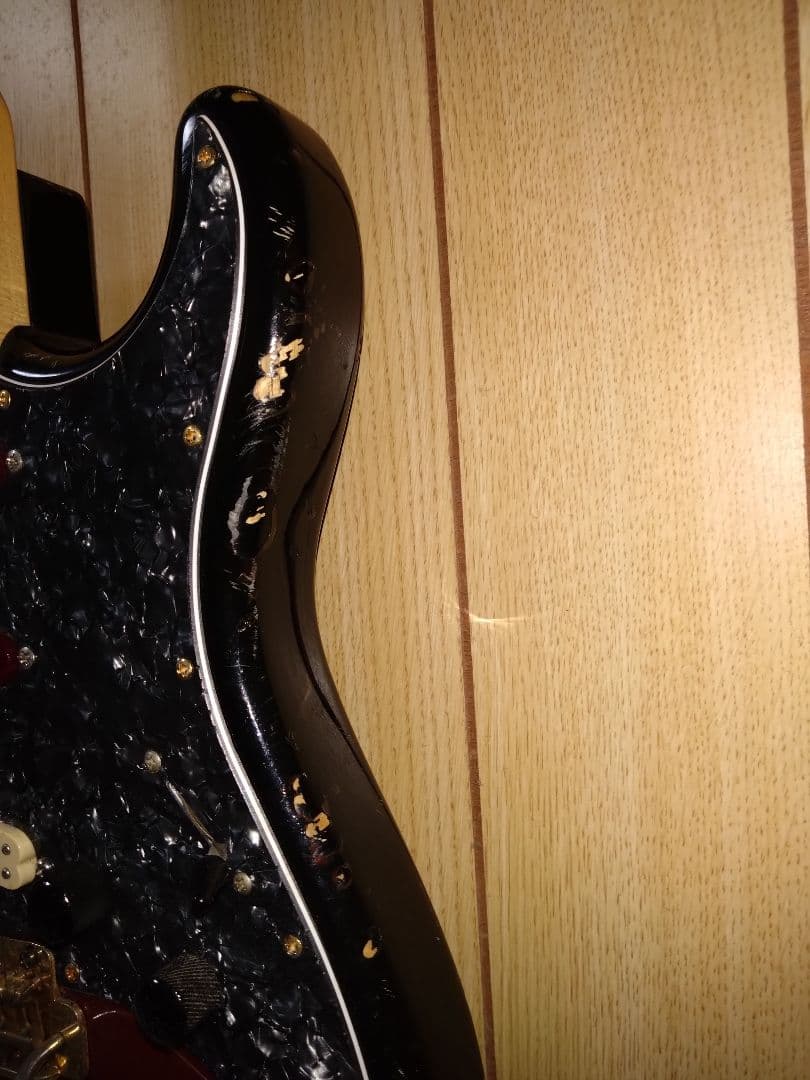 コンボーネント、カスタムギター