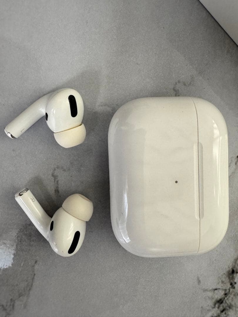 Apple AirPods Pro 純正
