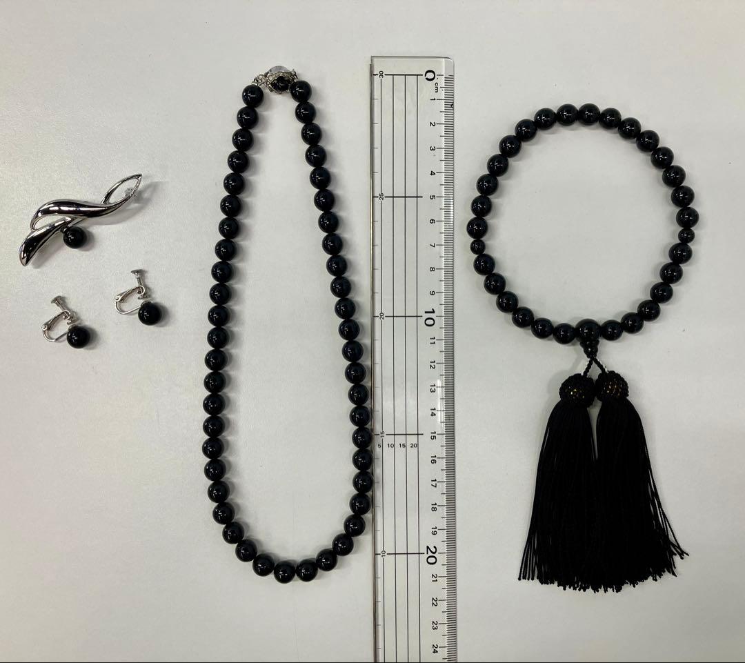 黒珊瑚 アクセサリーセット 木箱なし