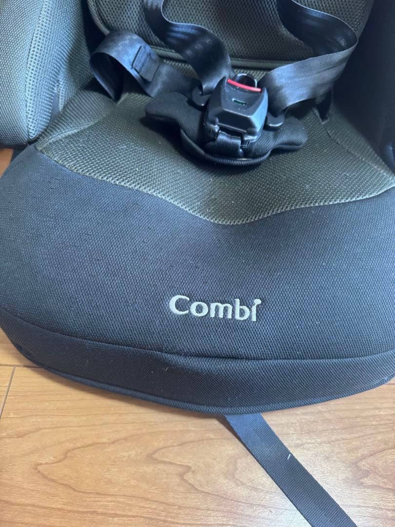 コンビ　ジョイトリップ アドバンス ISOFIX エッグショック SA