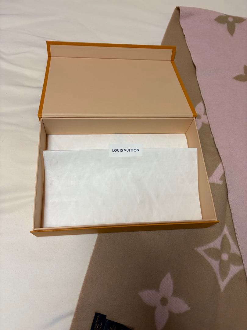 【美品】ルイヴィトン　マフラー・レイキャビック　カシミヤ　ピンク　ベージュ