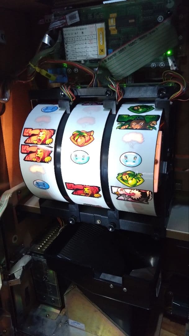 パチスロ　猛獣王　やや訳あり