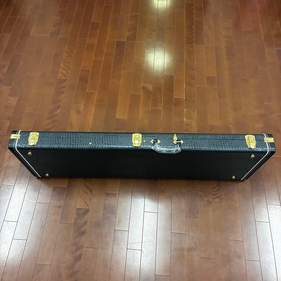 History クロコダイル風ベースケース