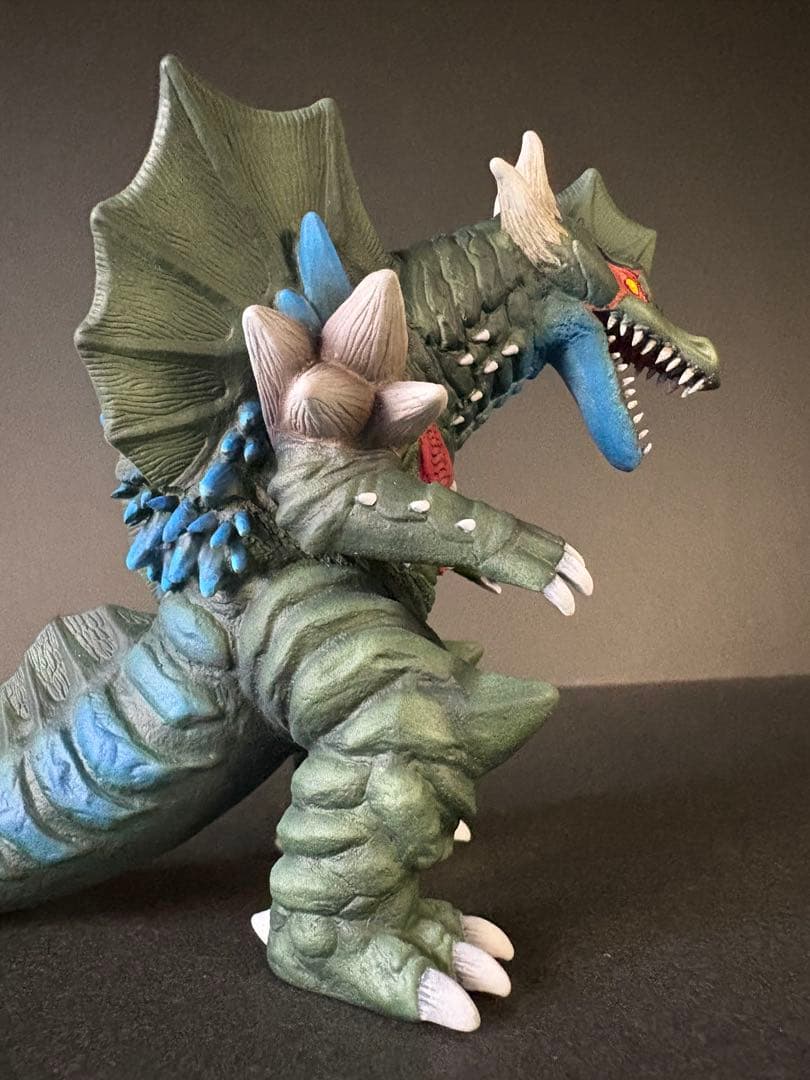 ウルトラ怪獣ソフビ　ガイリュウガ　リペイント完成品