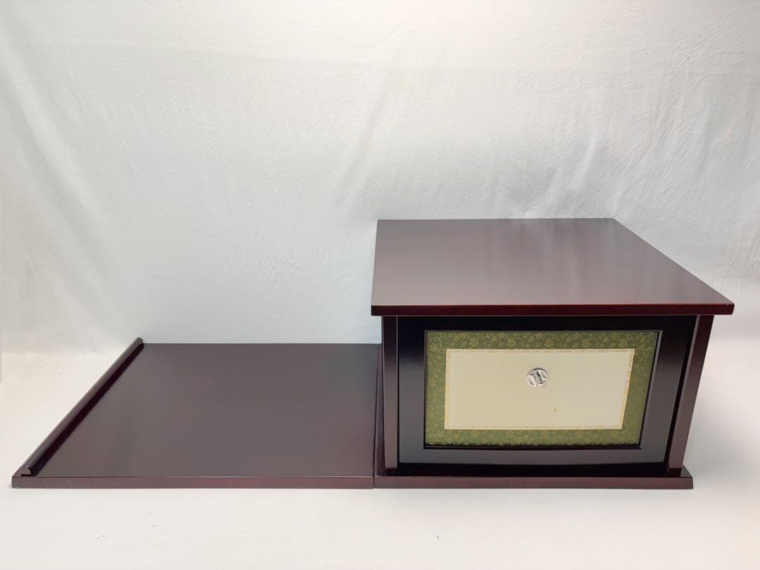 ほぼ未使用 茶道具 小袋棚 表千家 即中斎好写 銀摘み 溜塗 糸目 組立式 紙箱