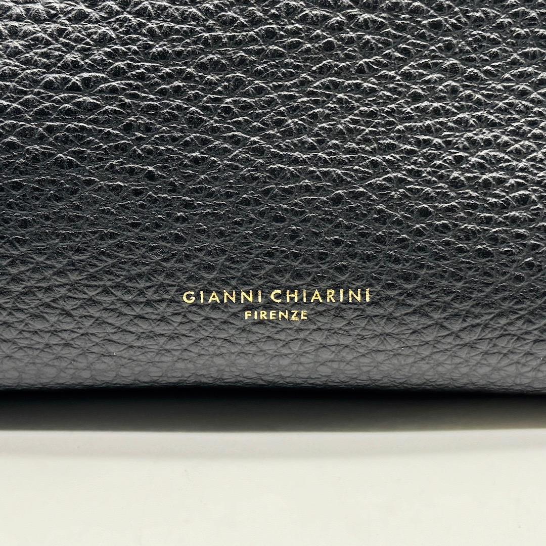 美品 GIANNI CHIARINI 25AW DEA レザー ショルダーバッグ