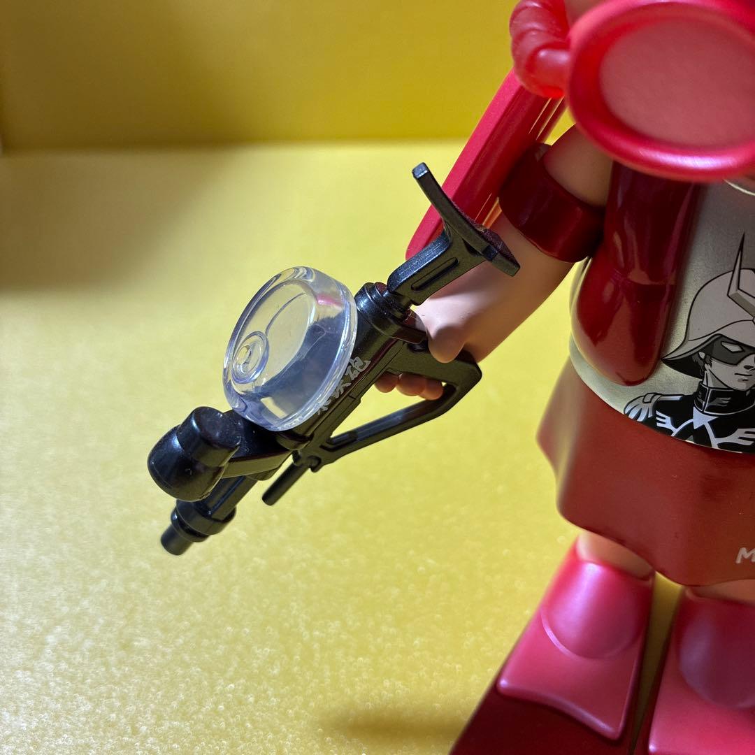 美品　popmart zaku molly ガンダム GUNDAM