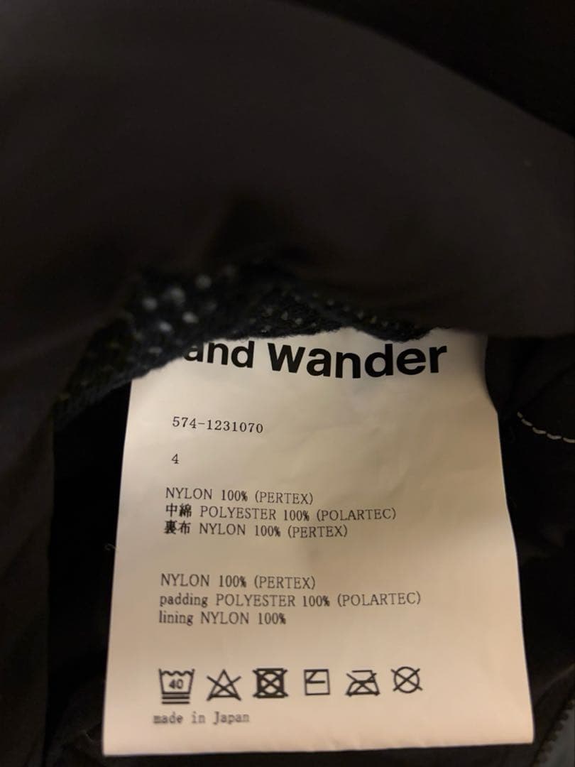 美品　and wander alpha AIR T インナーダウン