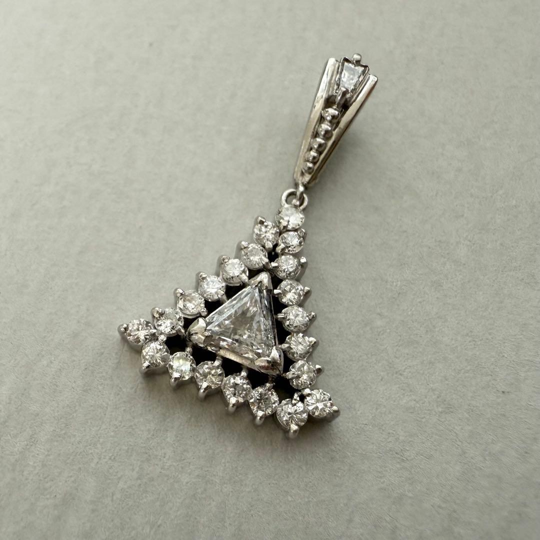 アンティークpt900ダイヤペンダント0.29/0.43ct 雰囲気が良い