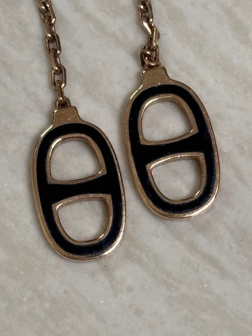 エルメス　Hermes ピアス　黒　キャッチなし