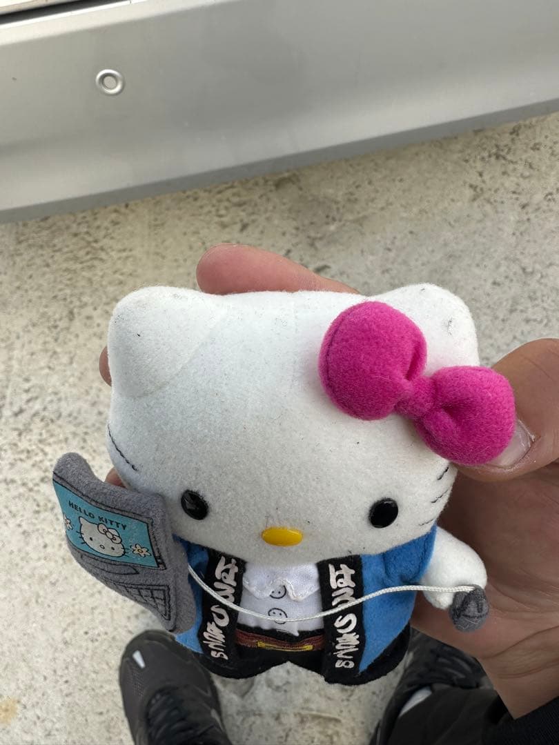 h*K様 ハローキティ ぬいぐるみ ノートパソコン付き