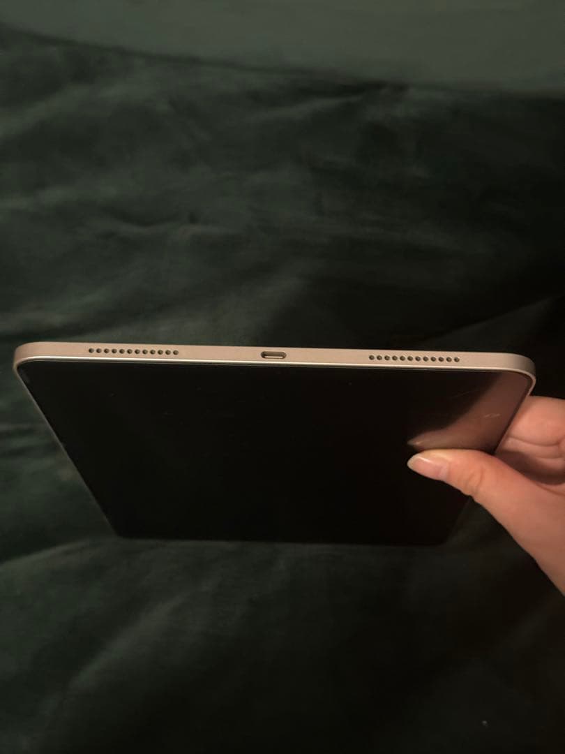 iPad Air 第5世代 / 256GB / Wi-Fi