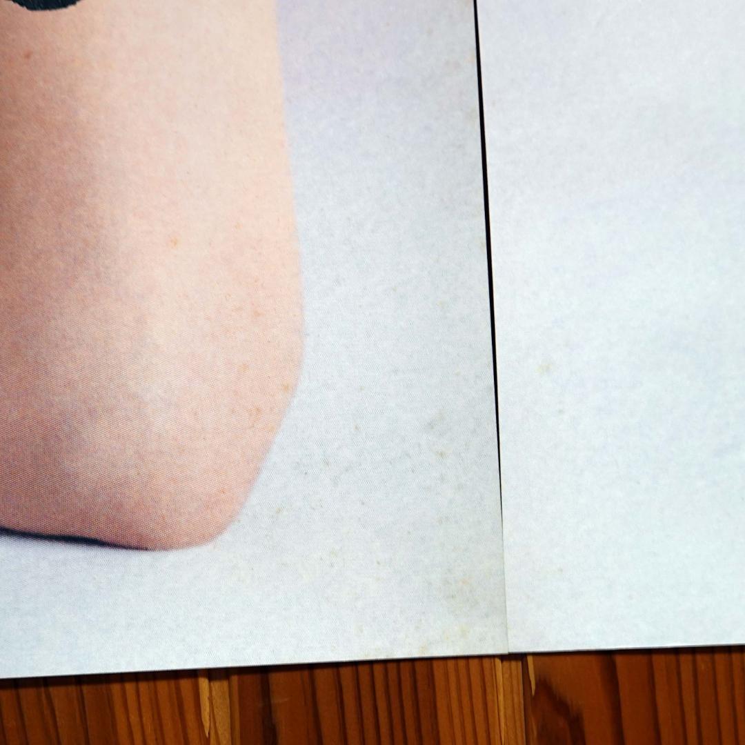 【未使用・大迫力２枚組ポスター】米倉涼子　「TOUGH」写真集　※若干シミあり