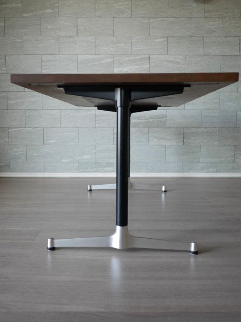 さっくー　【送料込み】グリニッチダイニングテーブルウォルナット1200