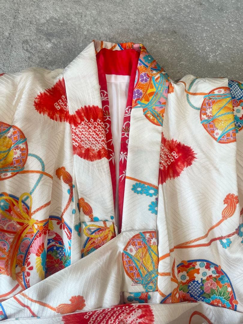 七五三3歳7歳　着物　アンティーク　骨董品　ヴィンテージ　古典柄