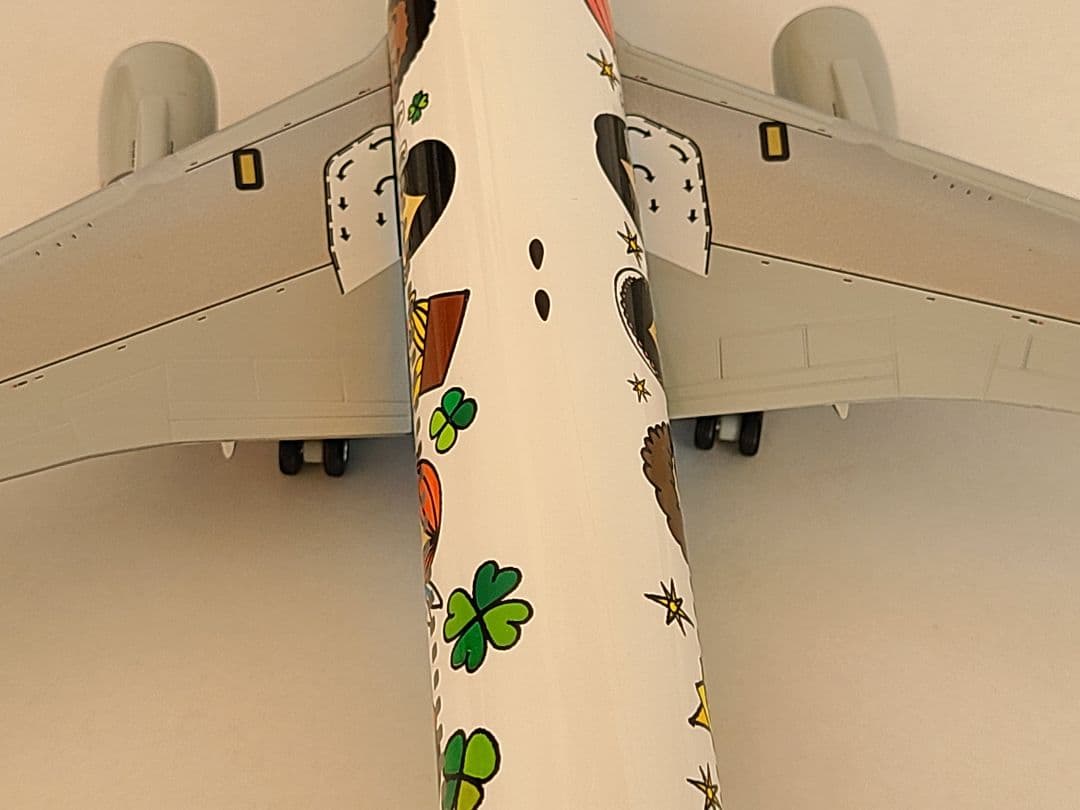 専用品/ ANA 全日空 特別塗装 ゆめジェットJA8674 1/200