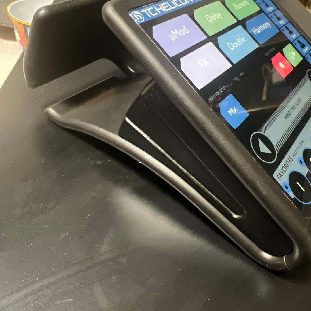 TC HELICON VOICELIVE Touch　中古