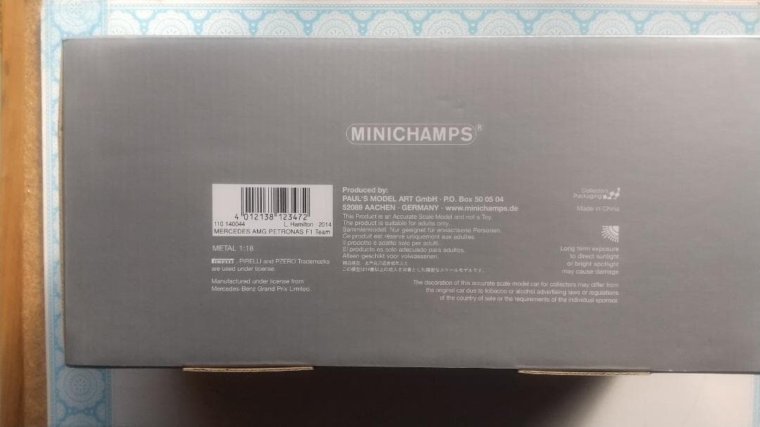 ミニチャンプス 1/18 メルセデス PETRONAS F1 L.ハミルトン