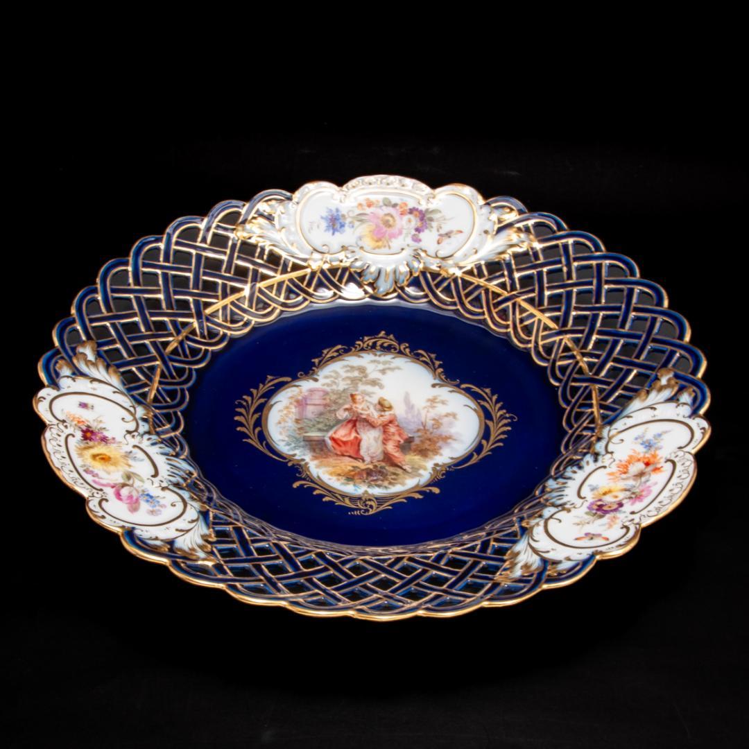 古マイセン 金彩 ワトー恋人文 コバルトロカイユ窓 透かし絵皿 直径 29cm