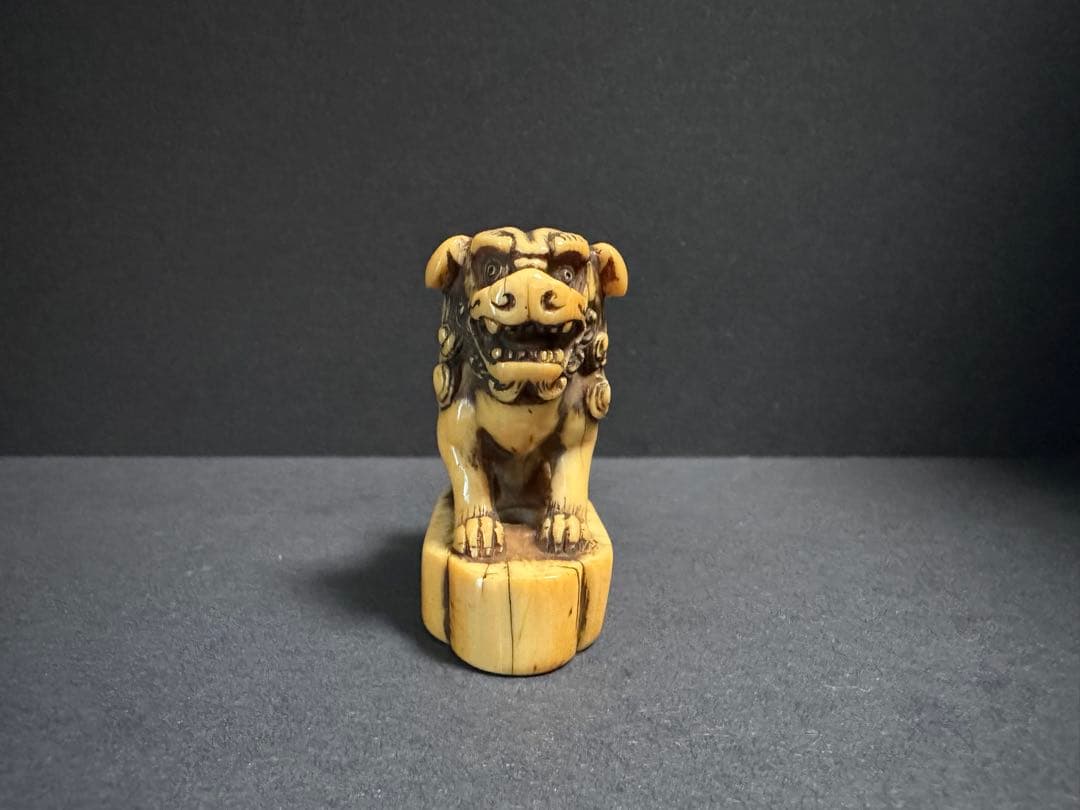 根付(netsuke) 獅子の根付　江戸時代