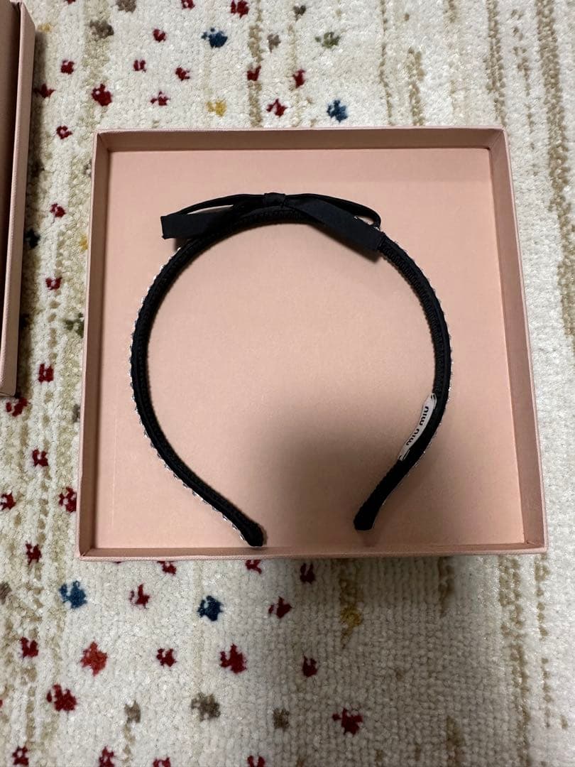 n*♥様 miu miu ブラック ヘアバンド リボン付き