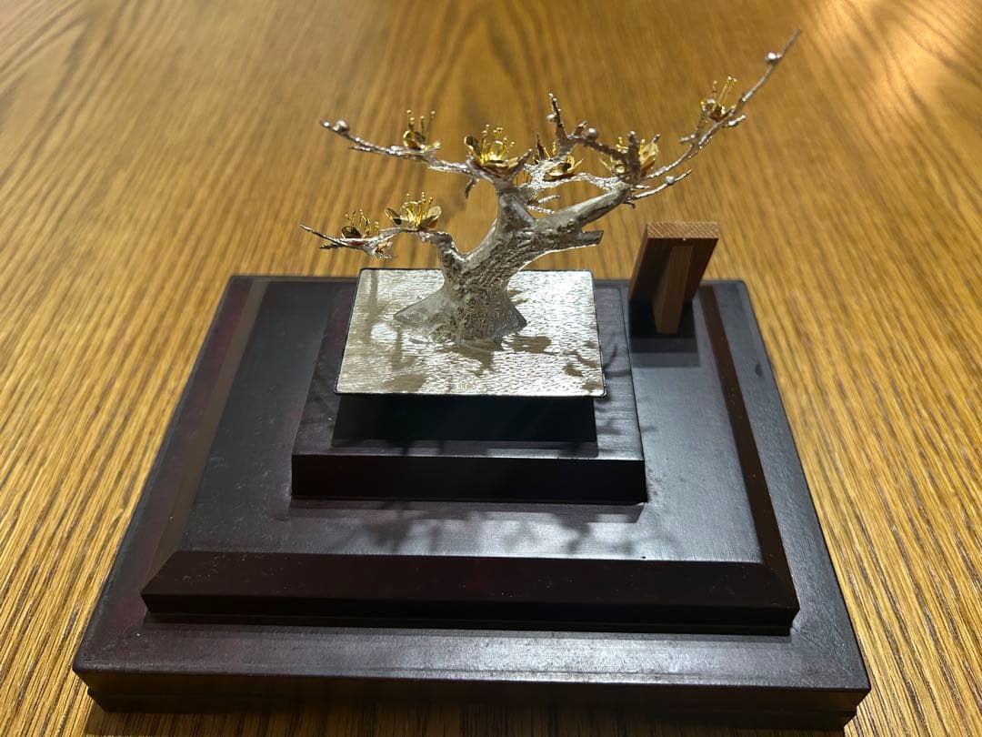 純銀　梅　光則作　純銀製梅　飾り　純銀飾り　梅　銀細工　日本工芸品　工芸品レア