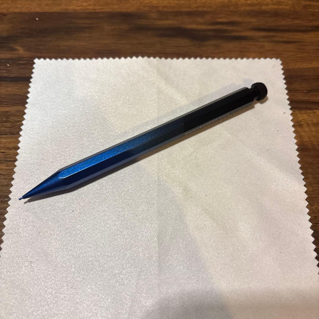 カヴェコスペシャル　ペンシル　メタリックブルー塗装品