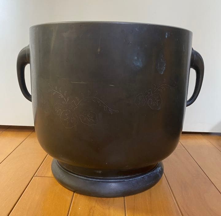 金属製 火鉢 植木鉢 金魚鉢 金物 骨董品 直径25cm×高さ24cm