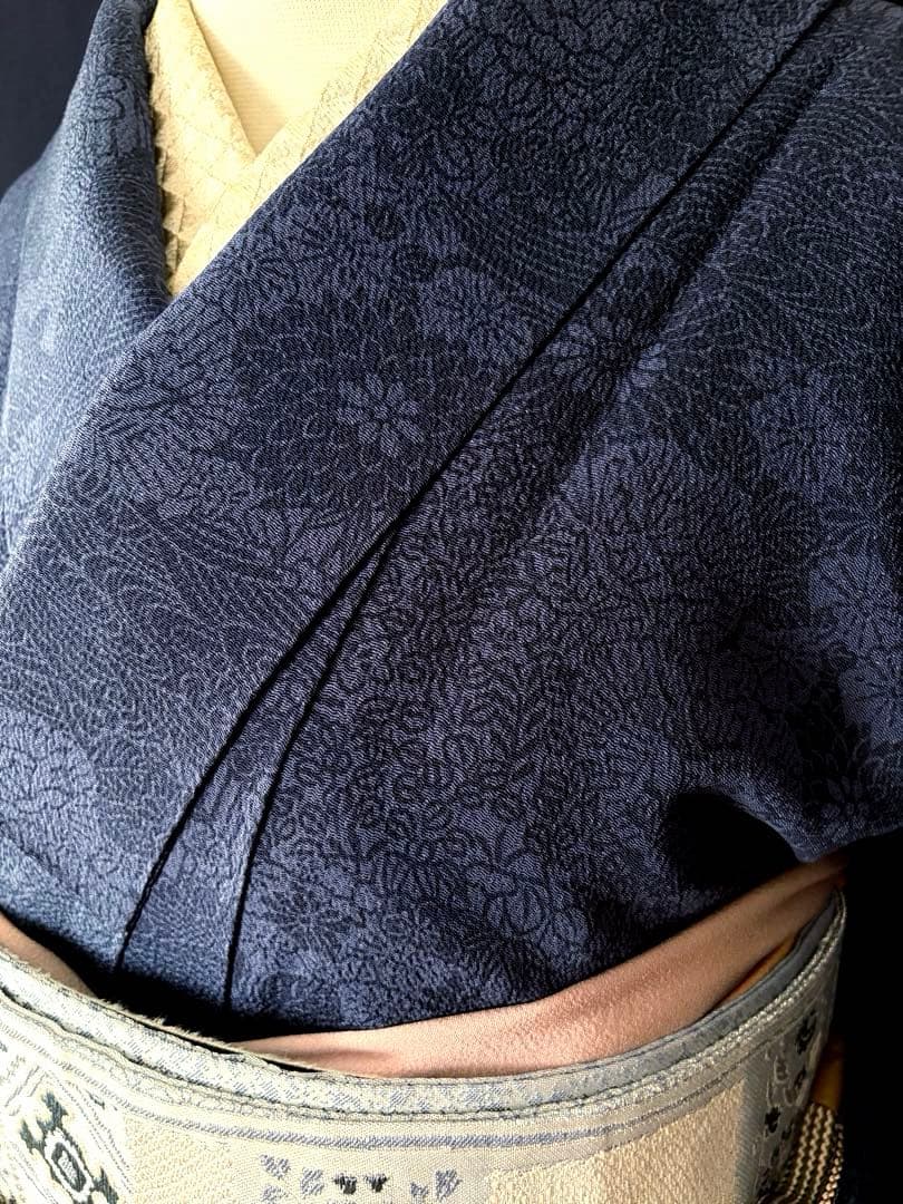 【小紋】徳島県阿波天然藍染 天然灰汁醗酵建 藍染の奥ゆかしさの魅力大