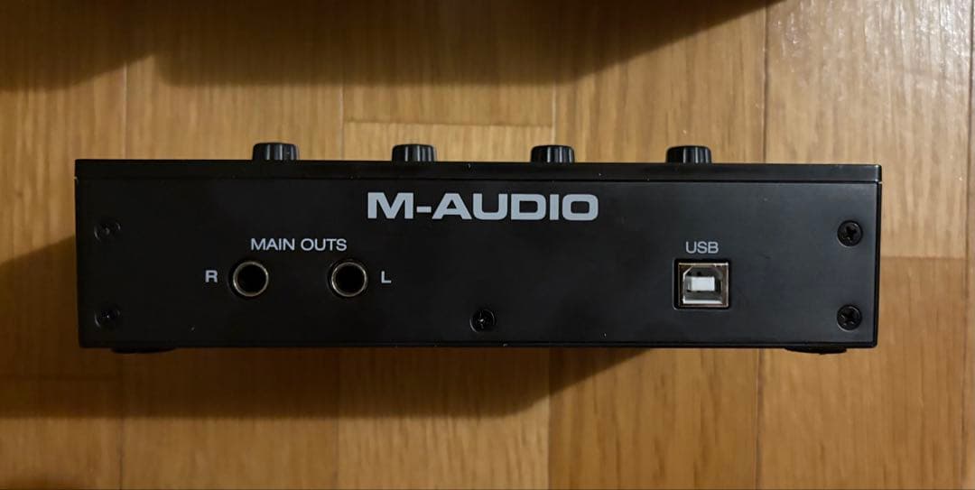 M-AUDIO M-TRACK DUO + BX3スピーカーセット