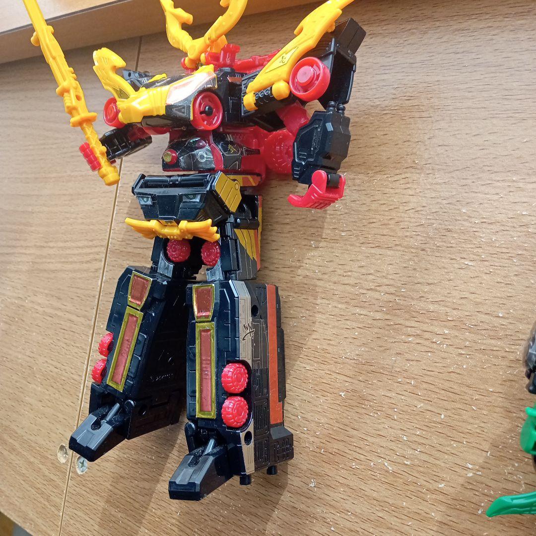 炎神戦隊ゴーオンジャー　炎神大将軍　ガンバルオー　ミニプラ