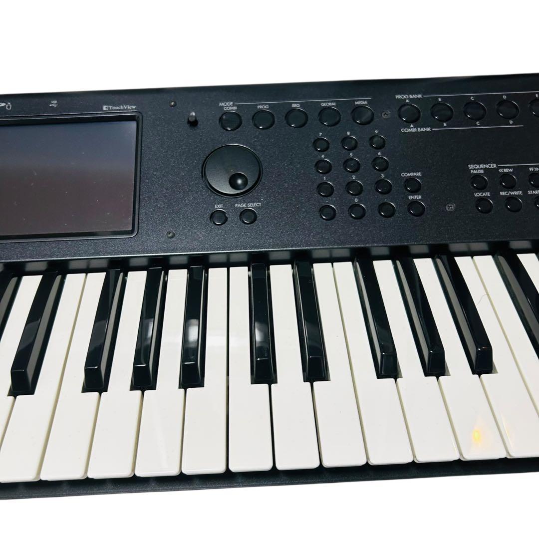 美品　KORG　コルグ　M50-61　 シンセサイザー　 61鍵　動作確認済み