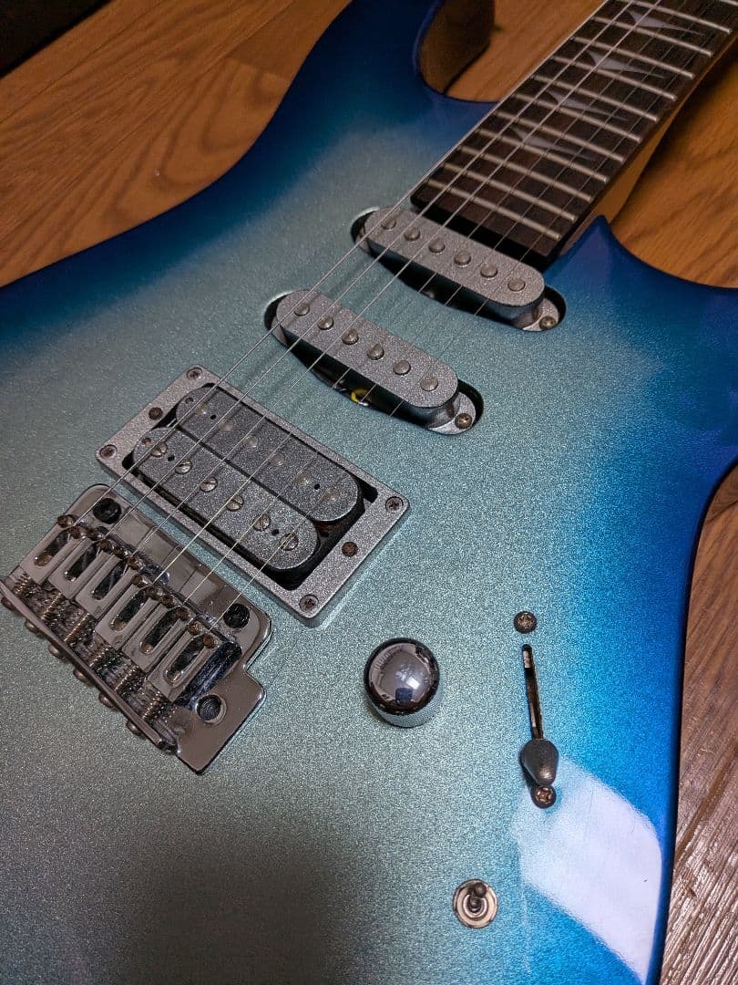 l D ストラトタイプ ケース付き