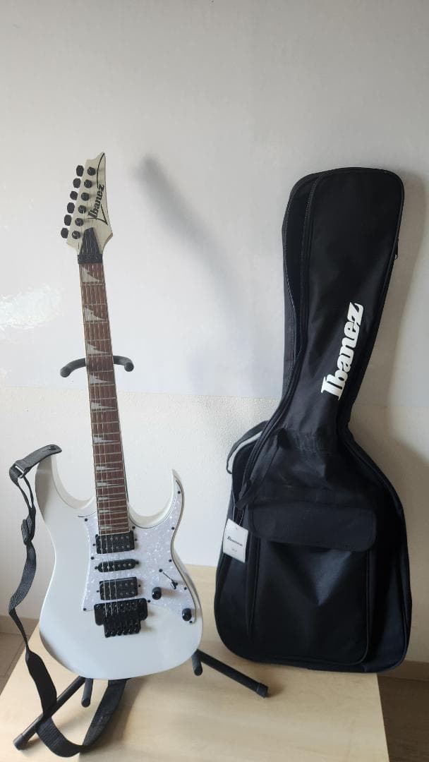 Ibanez RG350DXZ ホワイト｜新品に近い｜ケース付