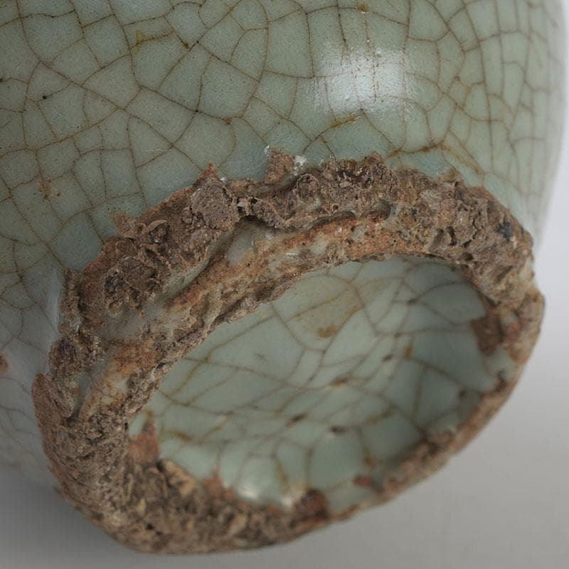 中国　南宋　官窯　金糸鉄線　飾壺　小壺　Z　8608