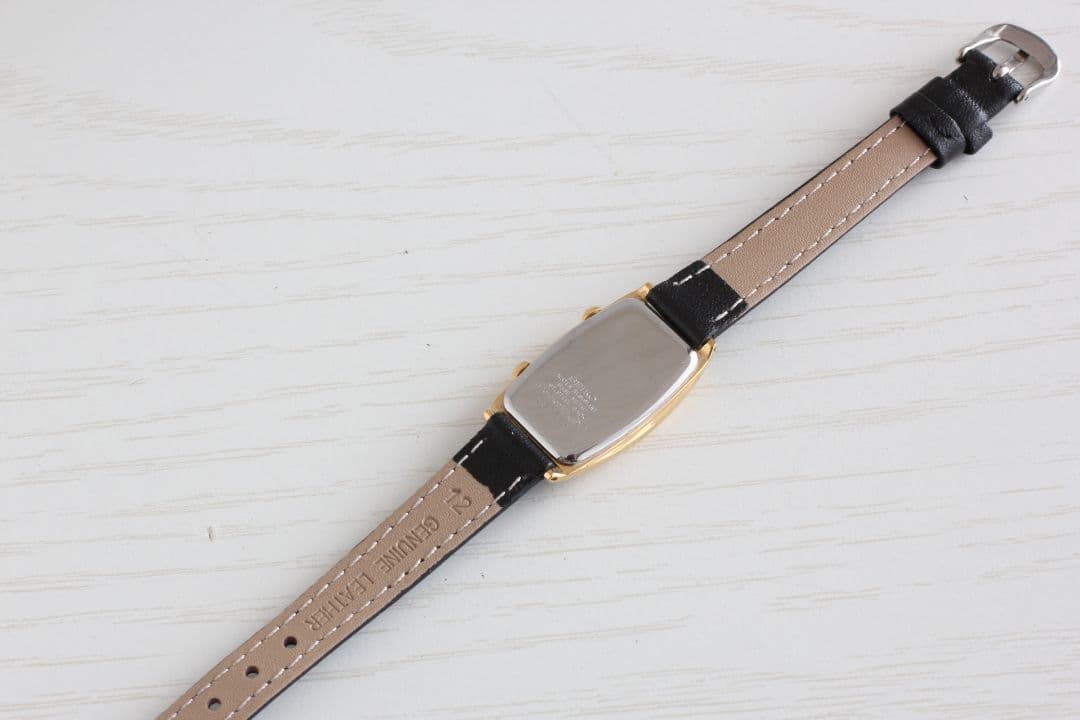 稼働品 セイコー　ノイエ　SEIKO NOIE 腕時計1E20-3AOO