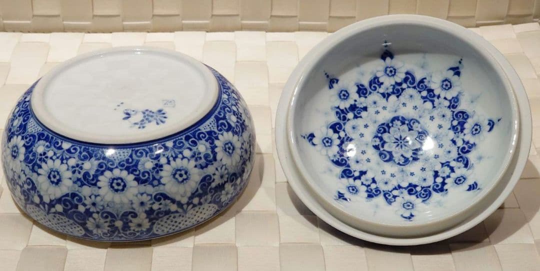 橋本よしこ　蓋物　染付