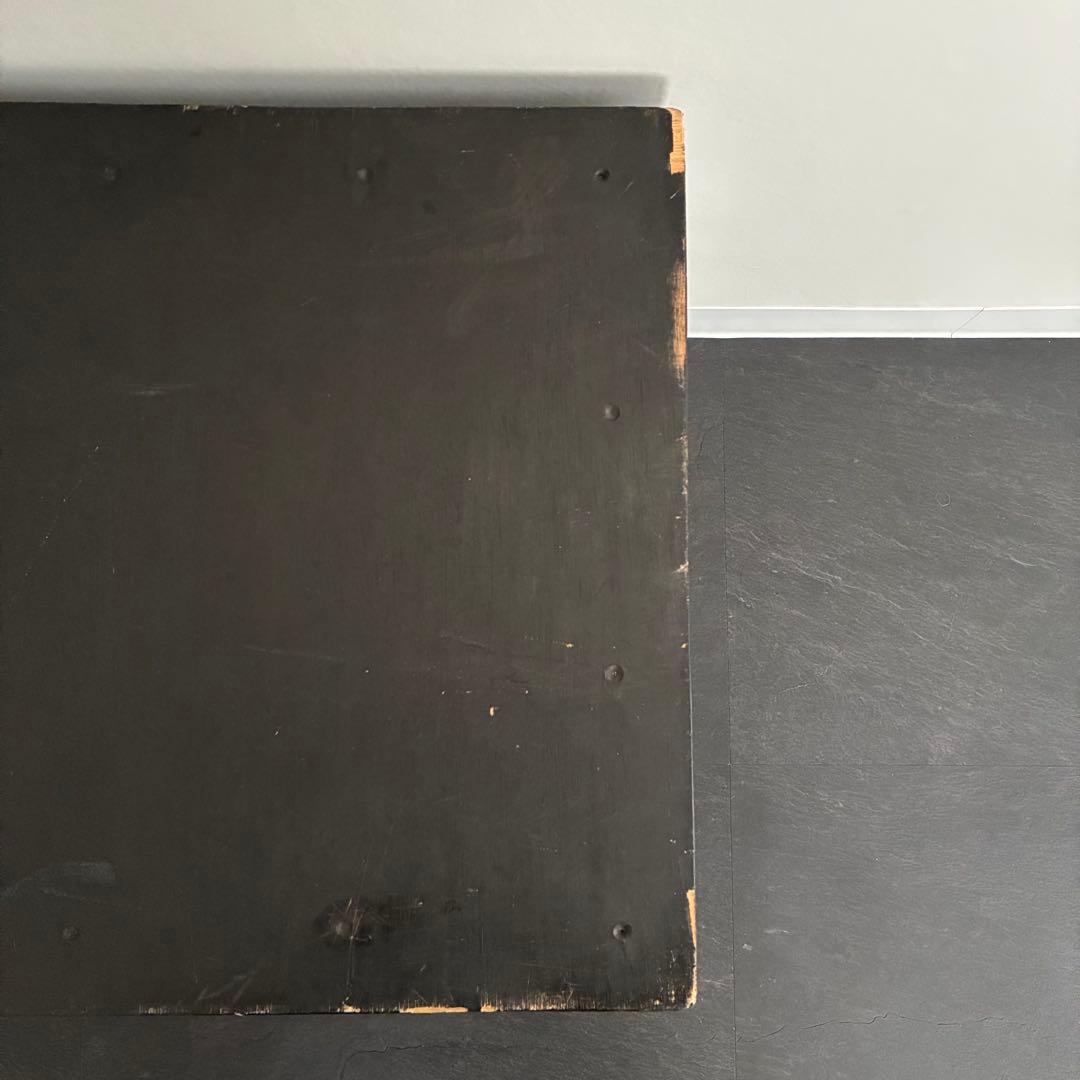 黒ペイント キューブ型木箱① 展示台 スツール 椅子 オブジェ 古道具