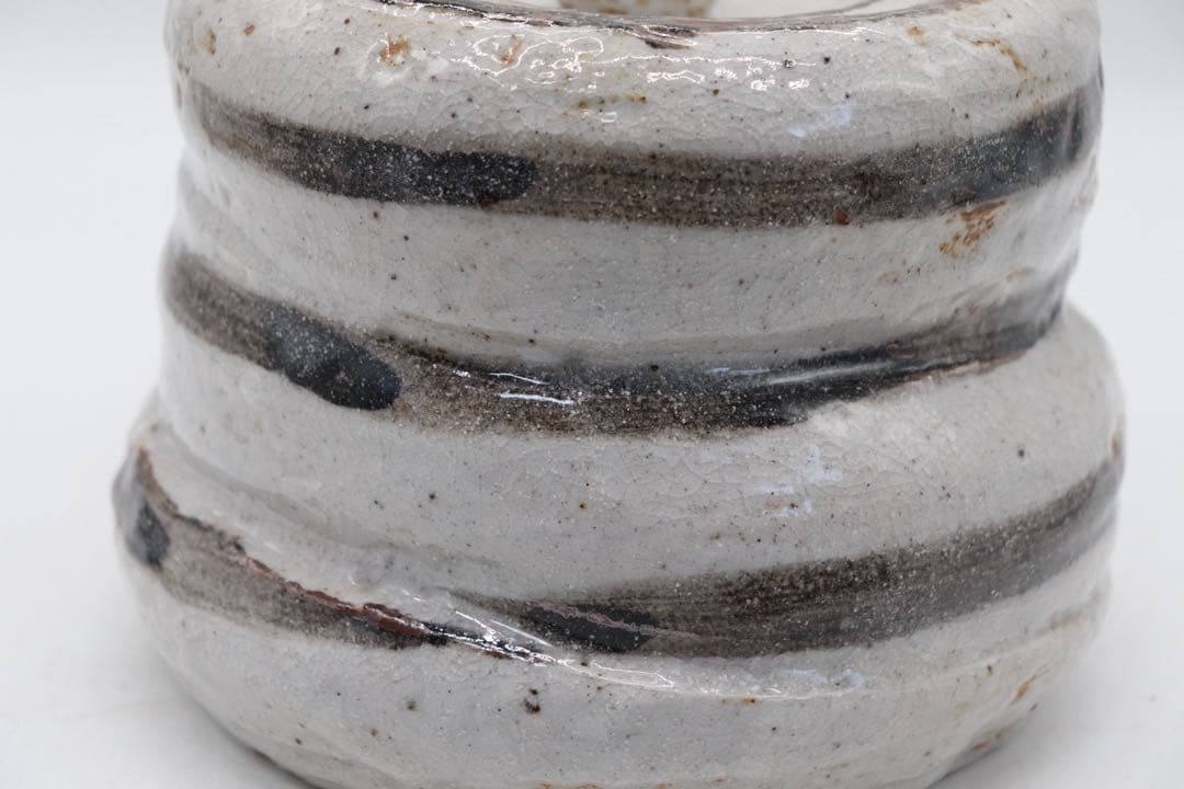 志野口付水指　在銘　木箱入　茶道具　送料込み250429